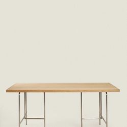 Zara Desk
