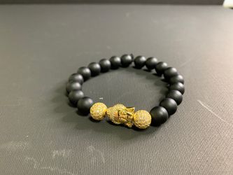 Handmade onyx bracelet