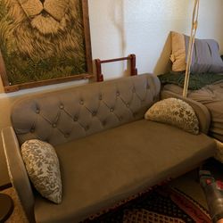 Velvet Couch 