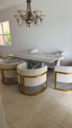 Dinning room suite