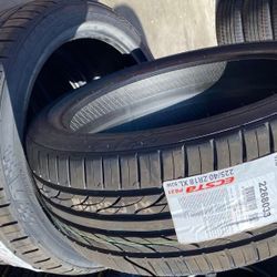 225/40ZR18 KUMHO ECSTA PS31 92W - New Tires Installed And