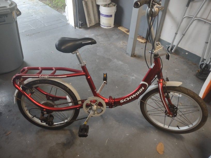 7 Speed Folding Adult Bike -Schwinn Loop.
