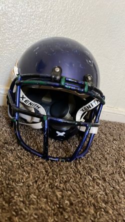 Size small youth bucket helmet