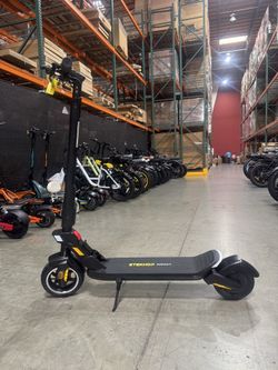 Electric scooter
