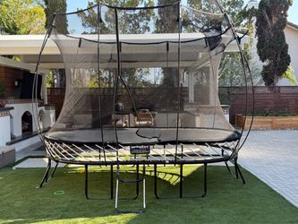 Springfree Trampoline