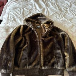Women's Berek Faux  Fur  Jacket Size L New