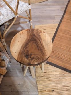 Round Solid Wood Stool
