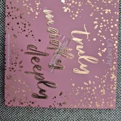 Truly Madly Deeply Makeup Palette 