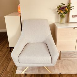 Modern Swivel Accent Chair from Article– Excellent Condition