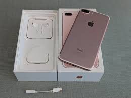 APPLE iPhone 7,Unlocked Like New