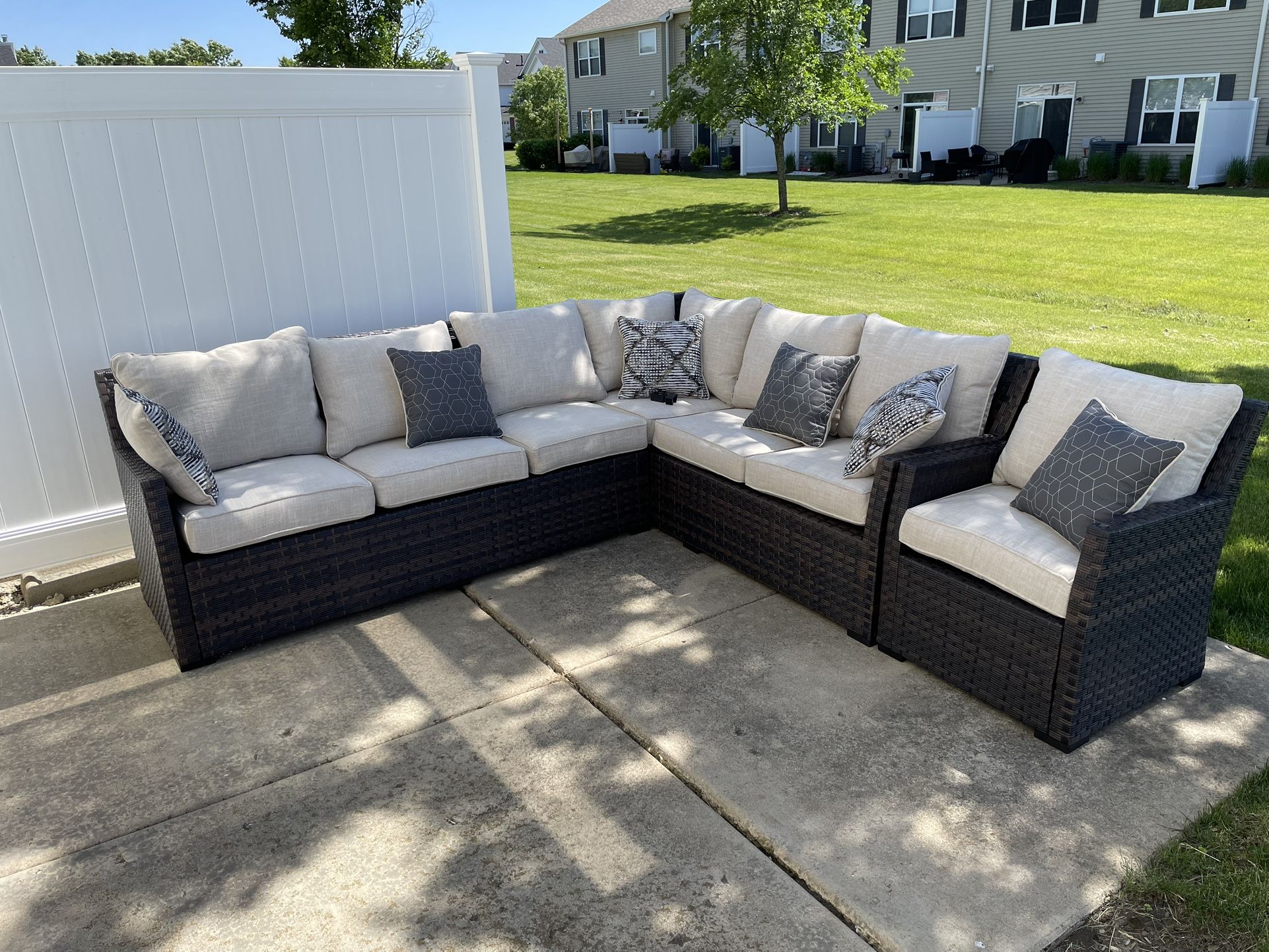 Sectional Sofa plus Sofa Chair