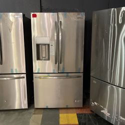 New Frigidaire Stainless Steel Bottom Freezer Refrigerator‼️‼️