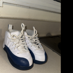 Toddler Jordan 12’s 8c