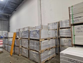 7MM VINYL PLANK 20 MIL WEAR LAYER $1.49SFG