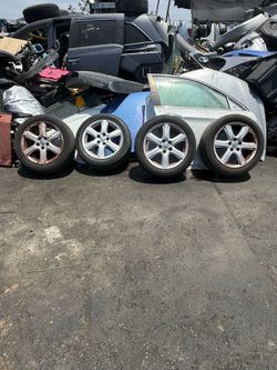 Toyota Camry V6 Complete Wheels Tire Size 215/55/17 $350
