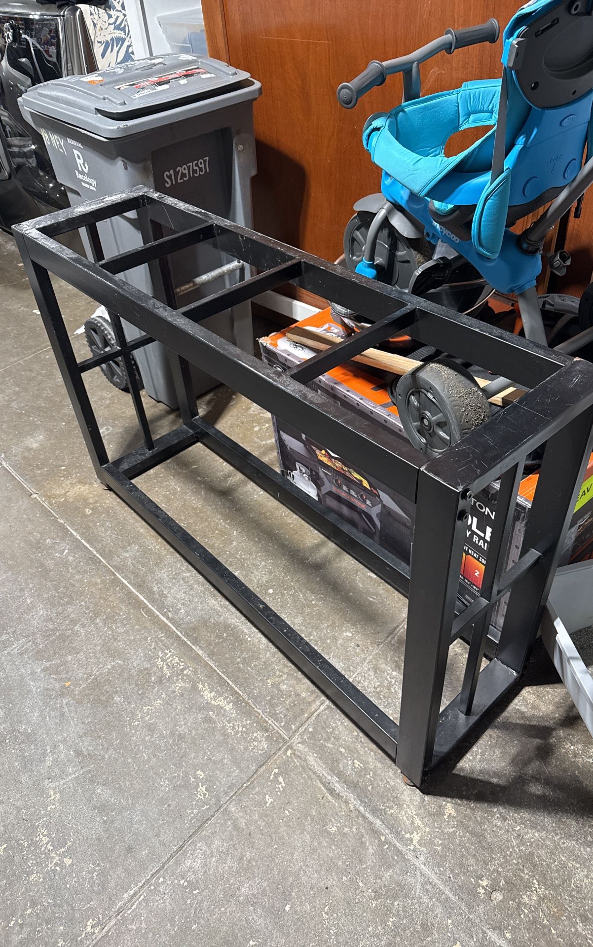 Tank Stand
