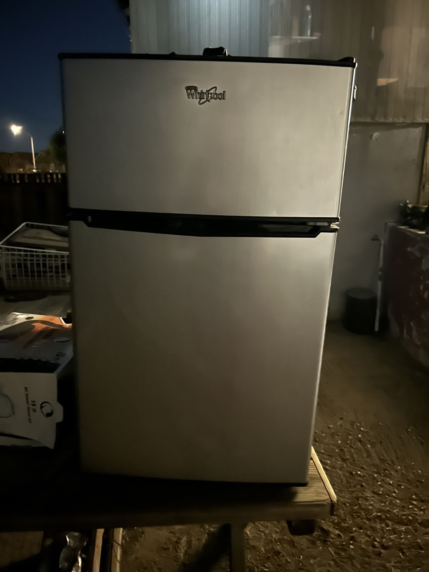 None Working Mini Refrigerator And Washer