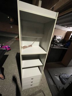 Storage cabinet