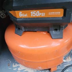 air compressor, hose  Ridgid