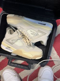 Off White Jordan 4s