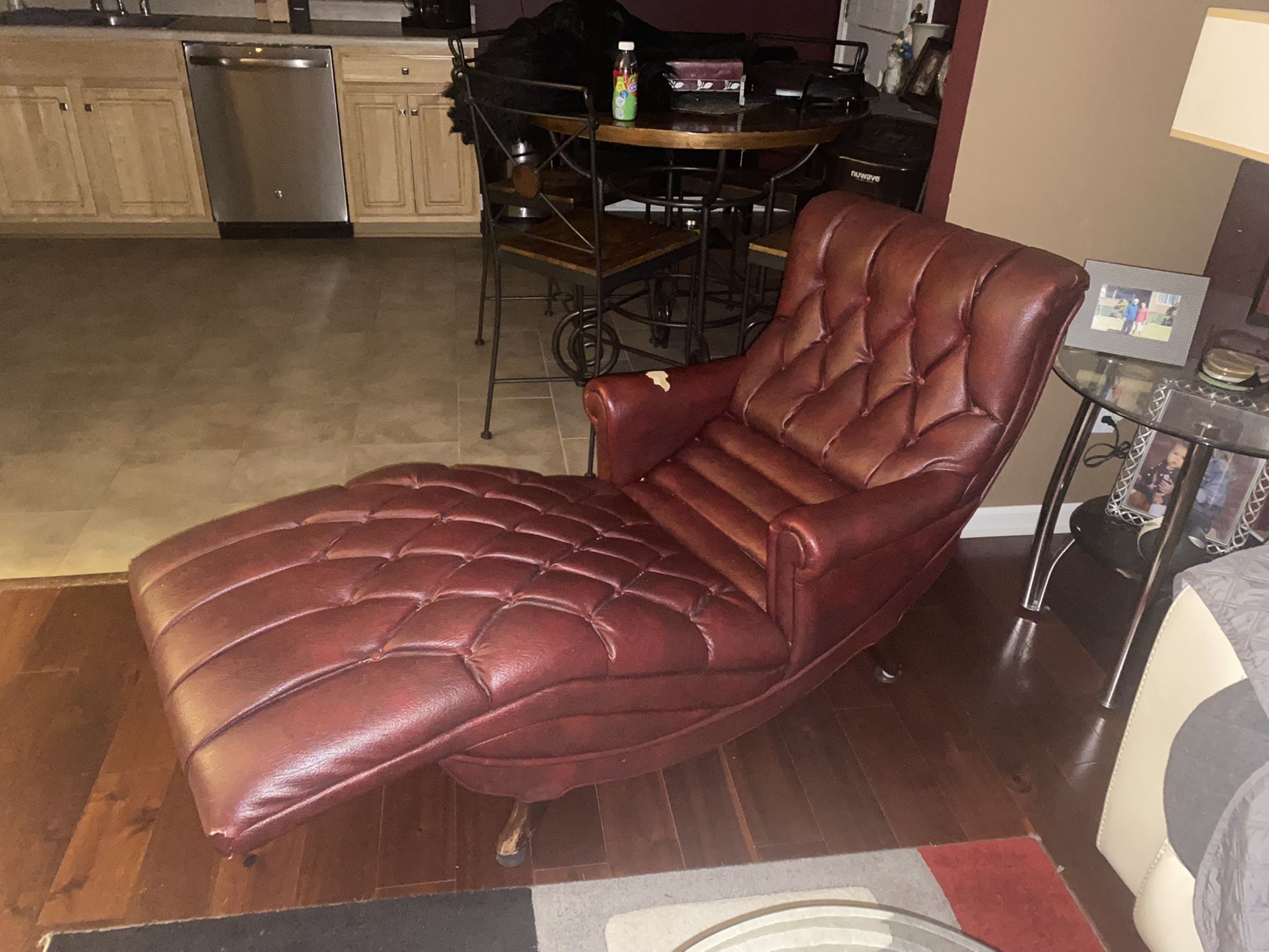 RARE Vintage Chaise Lounge with heat & massage