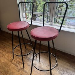 Need Gone By Today 5/22 Bar Stools 
