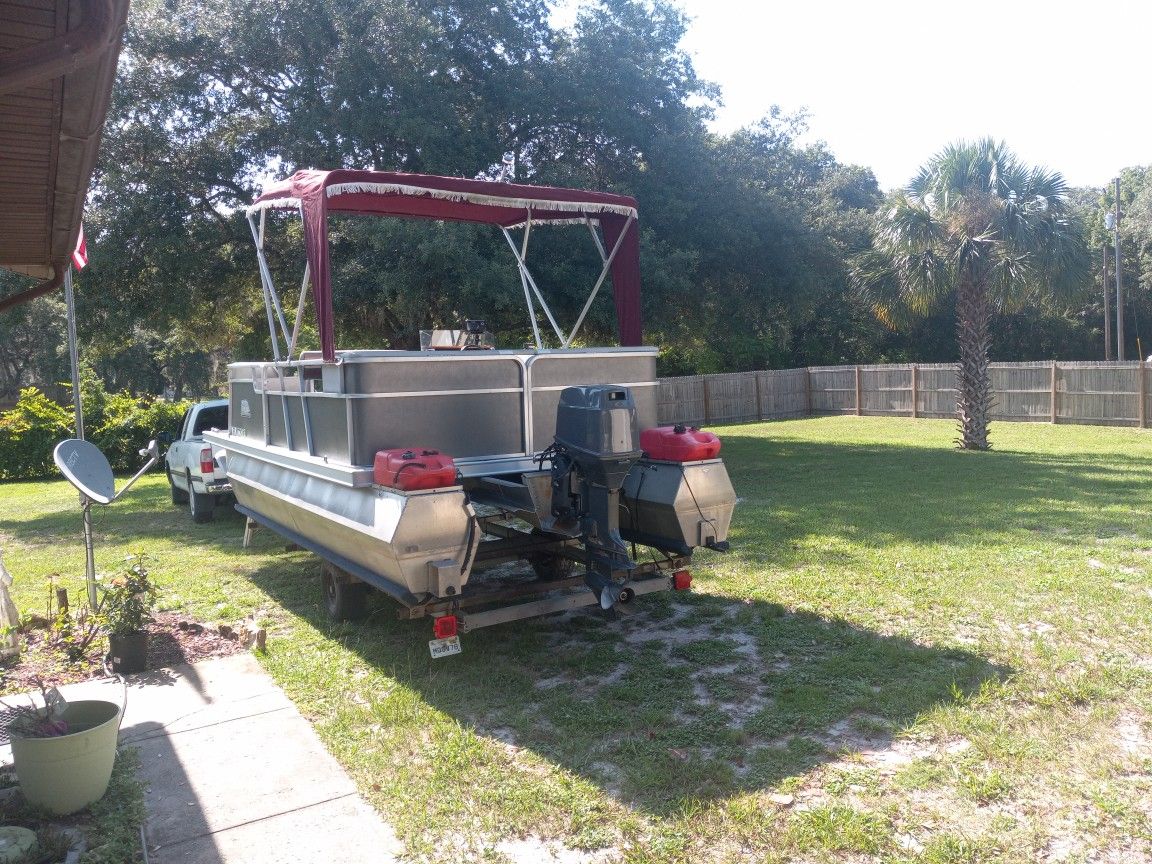 19' Ercoa Pontoon Boat for Sale in Astor, FL OfferUp