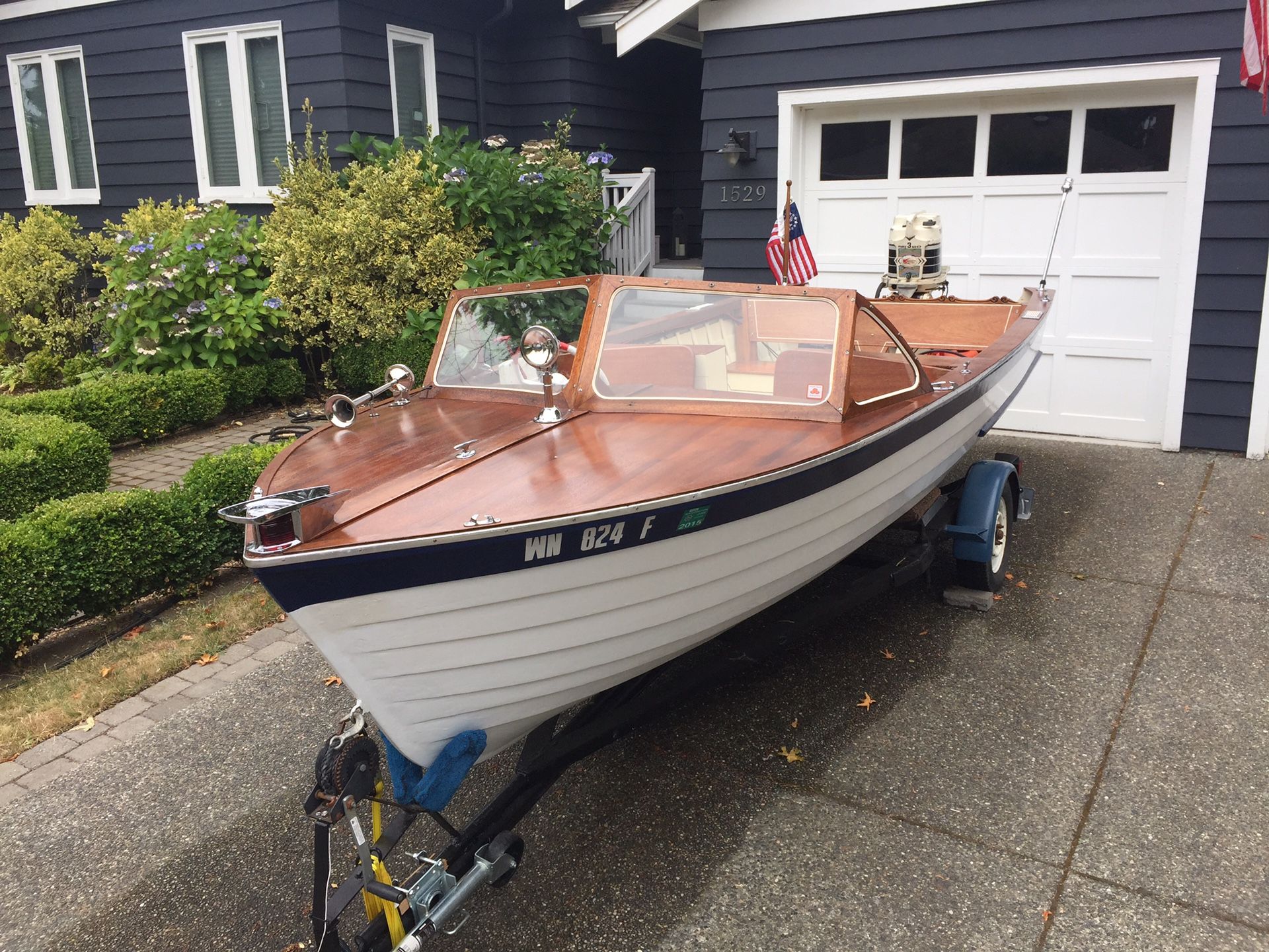 Classic Vintage Wood Boat -1959 Penn Yan