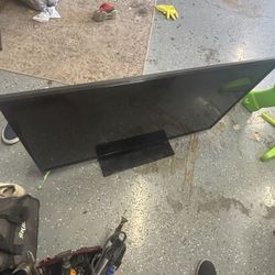 Toshiba 45” TV 