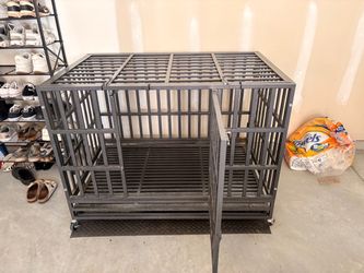 Heavy Duty Metal Dog Crate with Wheels