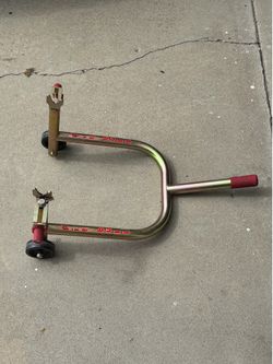 Pitbull Rear Motorcycle Stand