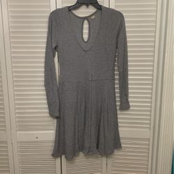 Women’s Dress (size L)