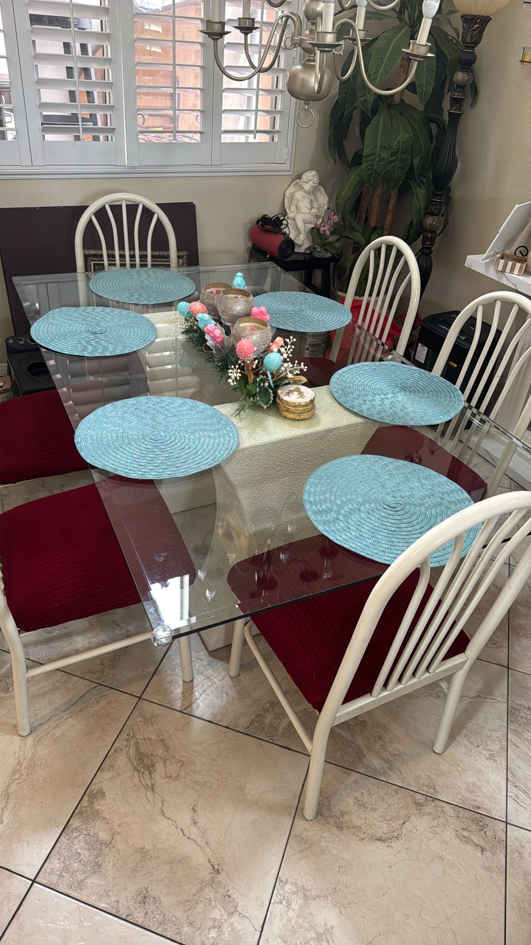 Dinning Table