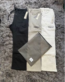 ESSENTIALS FEAR OF GOD SWEATPANTS XS-XL – LIGHT & DARK OATMEAL