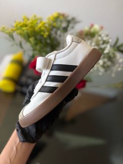 Kids shoes