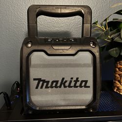 Makita Job Site Speaker Bluetooth