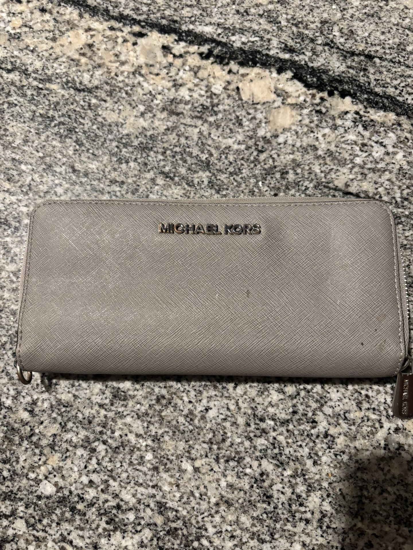 Women’s Michael Kors Wallet 