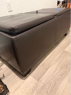 Reversible Ottoman w storage