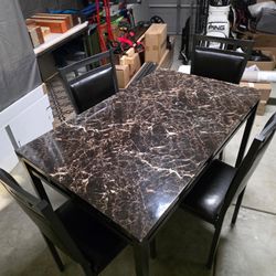 5 Piece Dining Set