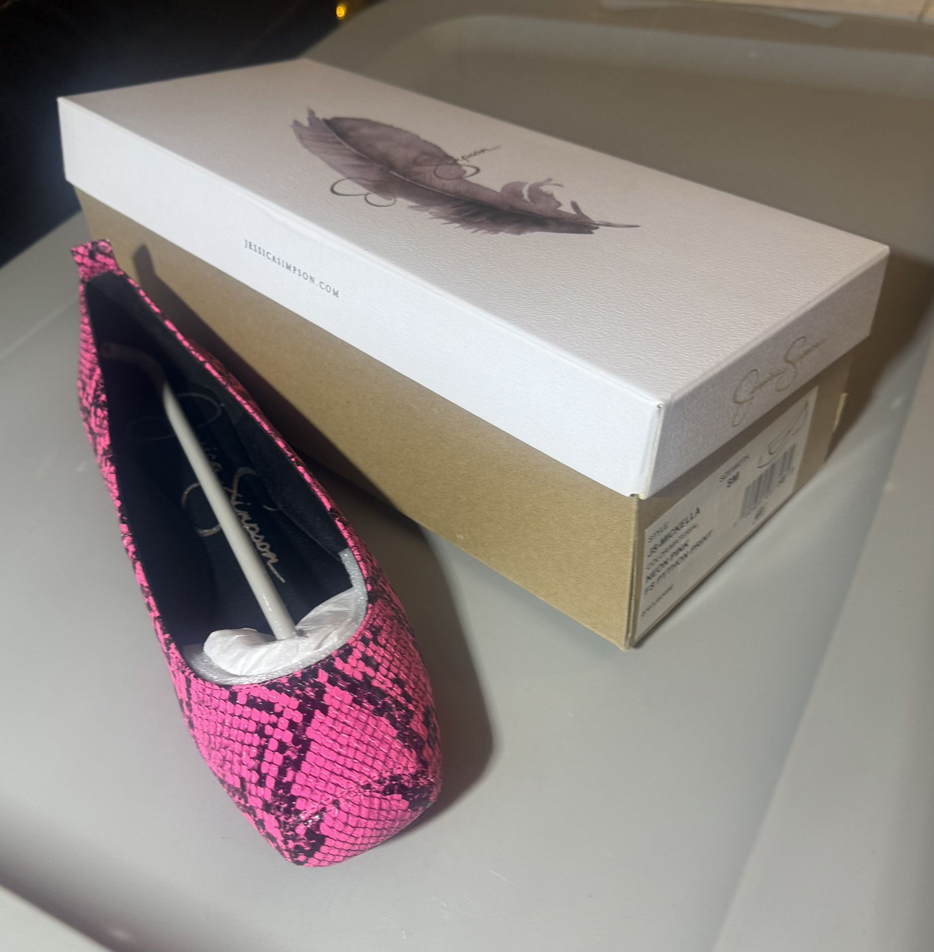 Neon Flat Jessica Simpson