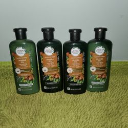 2 Shampoo And 2 Conditioner 13.5oz Herbal Essences Jojoba Oil