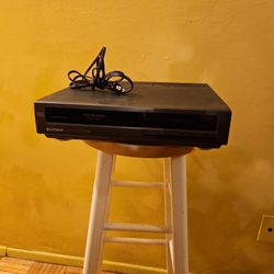 Hitachi VHS Player