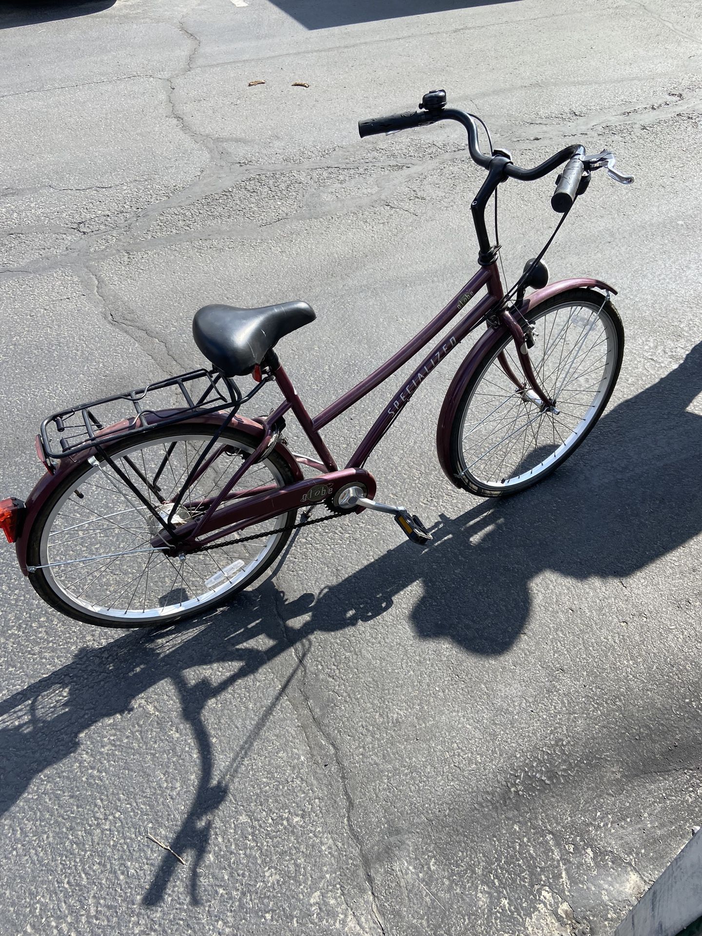 Globe Bike