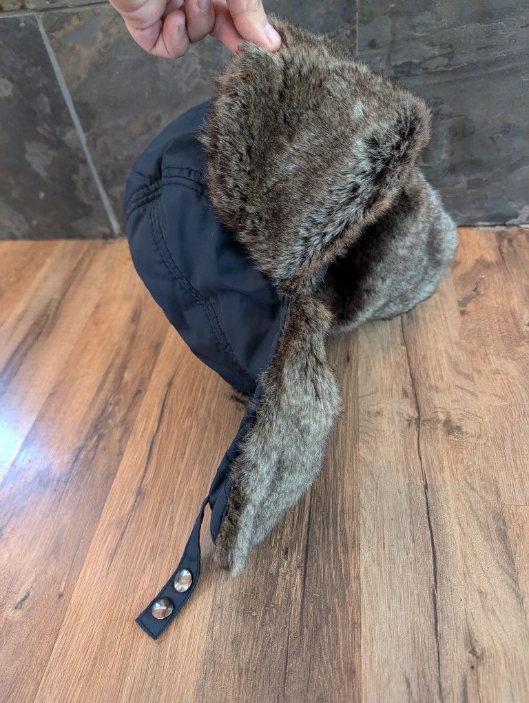 Banana Republic Women's Faux Fur Trapper Hat in Black and Brown