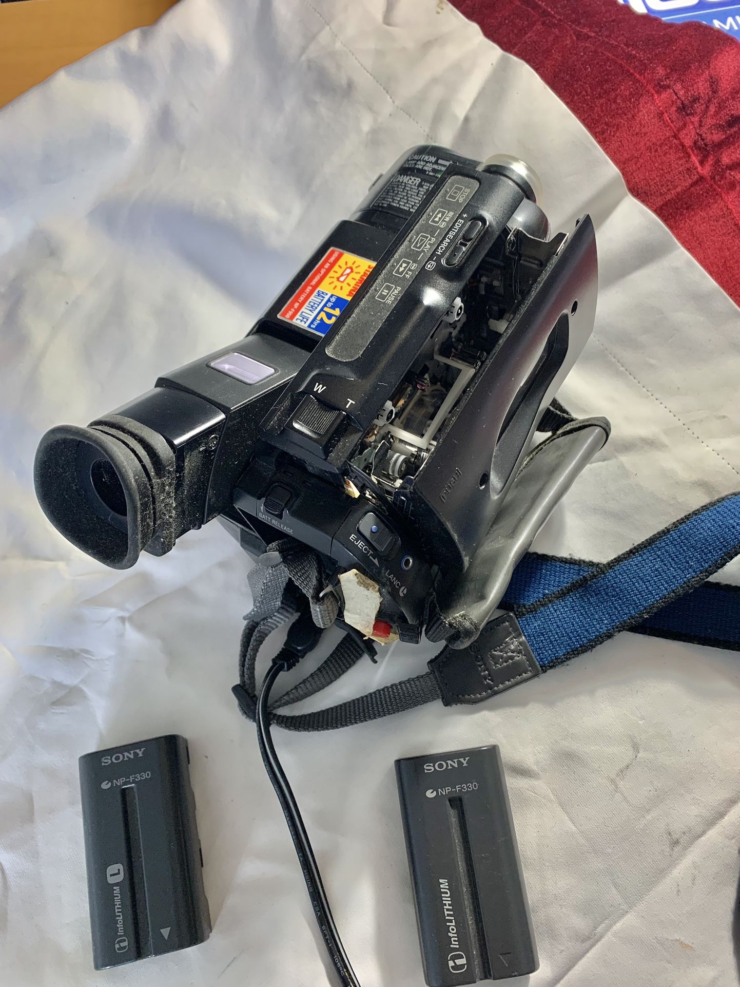 SONY CAMERA HANDYCAM VIDEO 8 DIGITAL