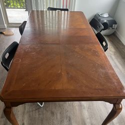 Dining Room Table 