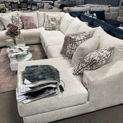 Stunning Custom Sectional! $2,999! Easy Financing! ☎️✅🔥 