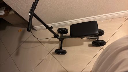 Knee Scooter
