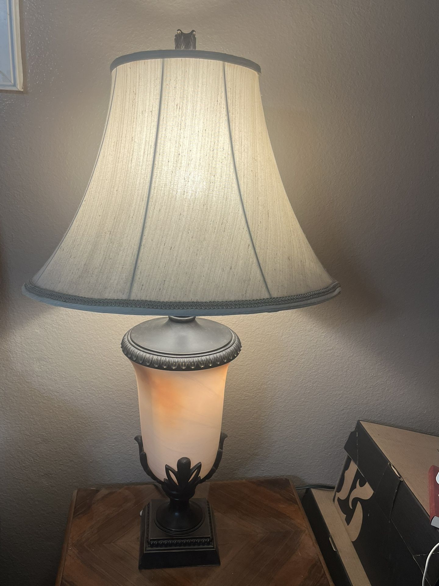 Vintage, elegant table lamp