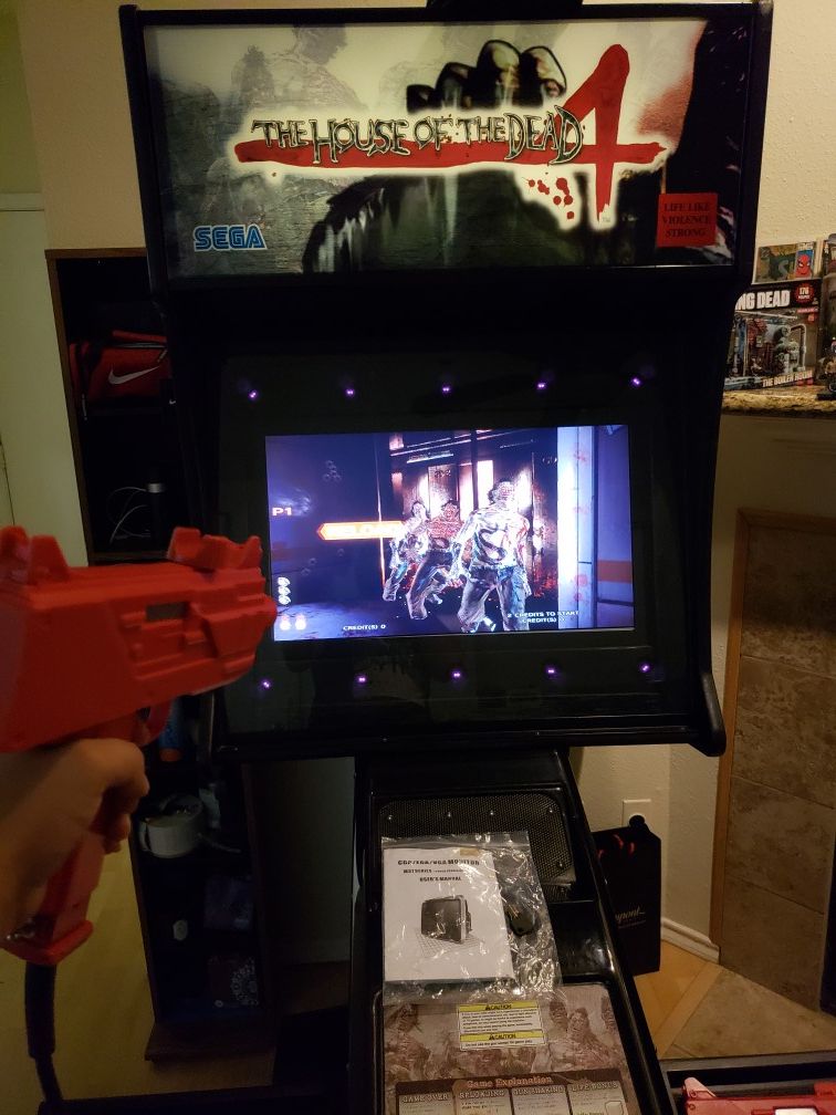 THE HOUSE OF THE DEAD 4 ORIGINAL SEGA 2005 ARCADE MACHINE